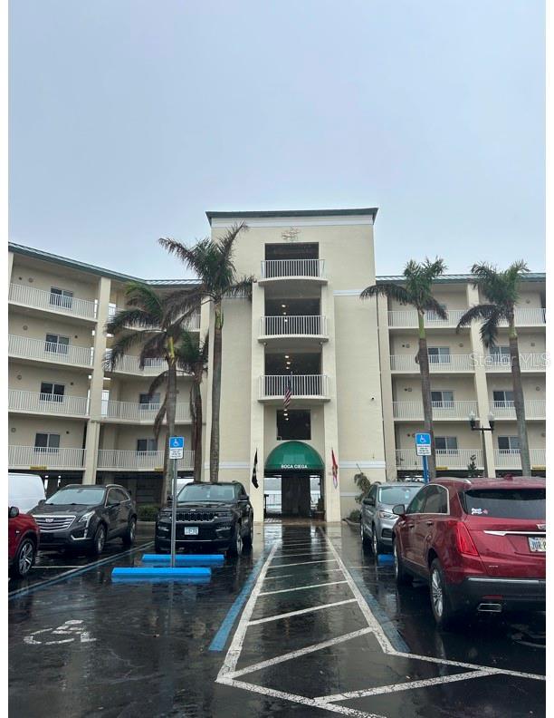 8800 BAY PINES BLVD #220, ST PETERSBURG, FL, 33709