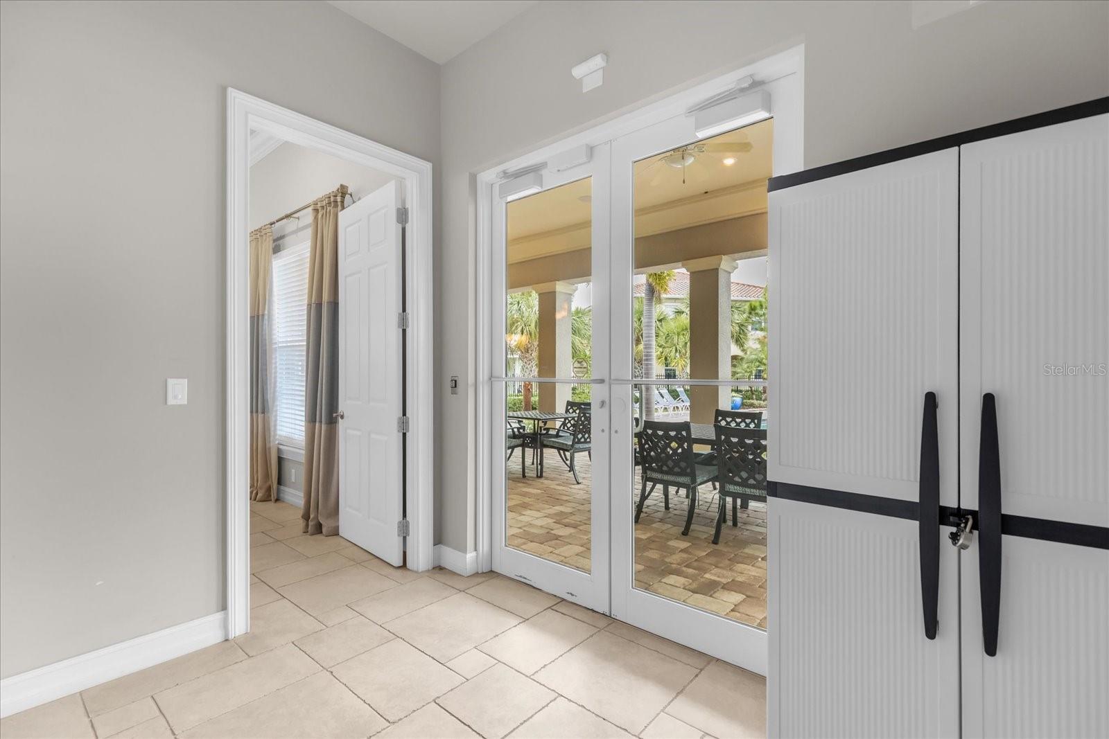 8332 ENCLAVE WAY #101, SARASOTA, FL, 34243