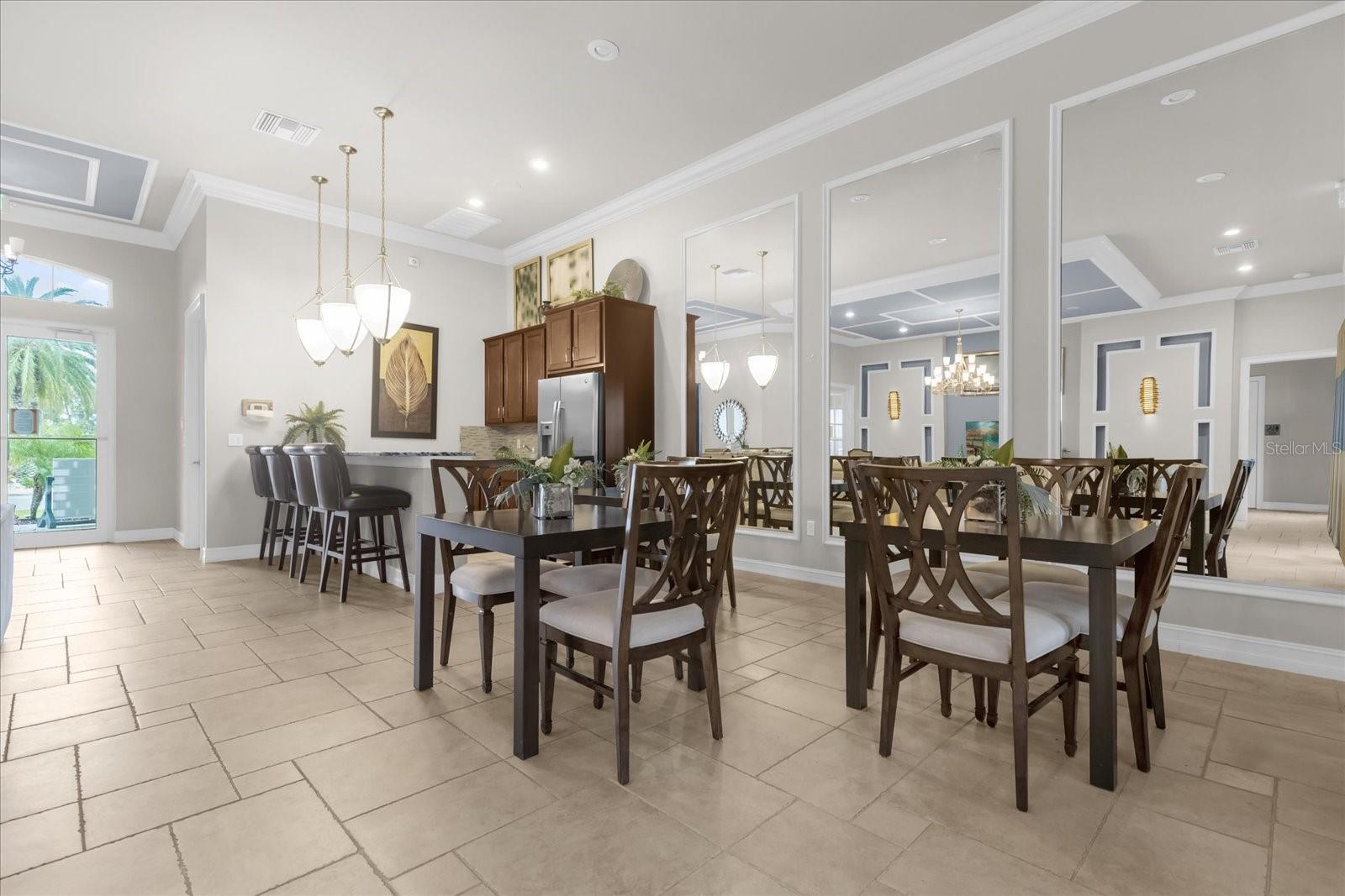 8332 ENCLAVE WAY #101, SARASOTA, FL, 34243