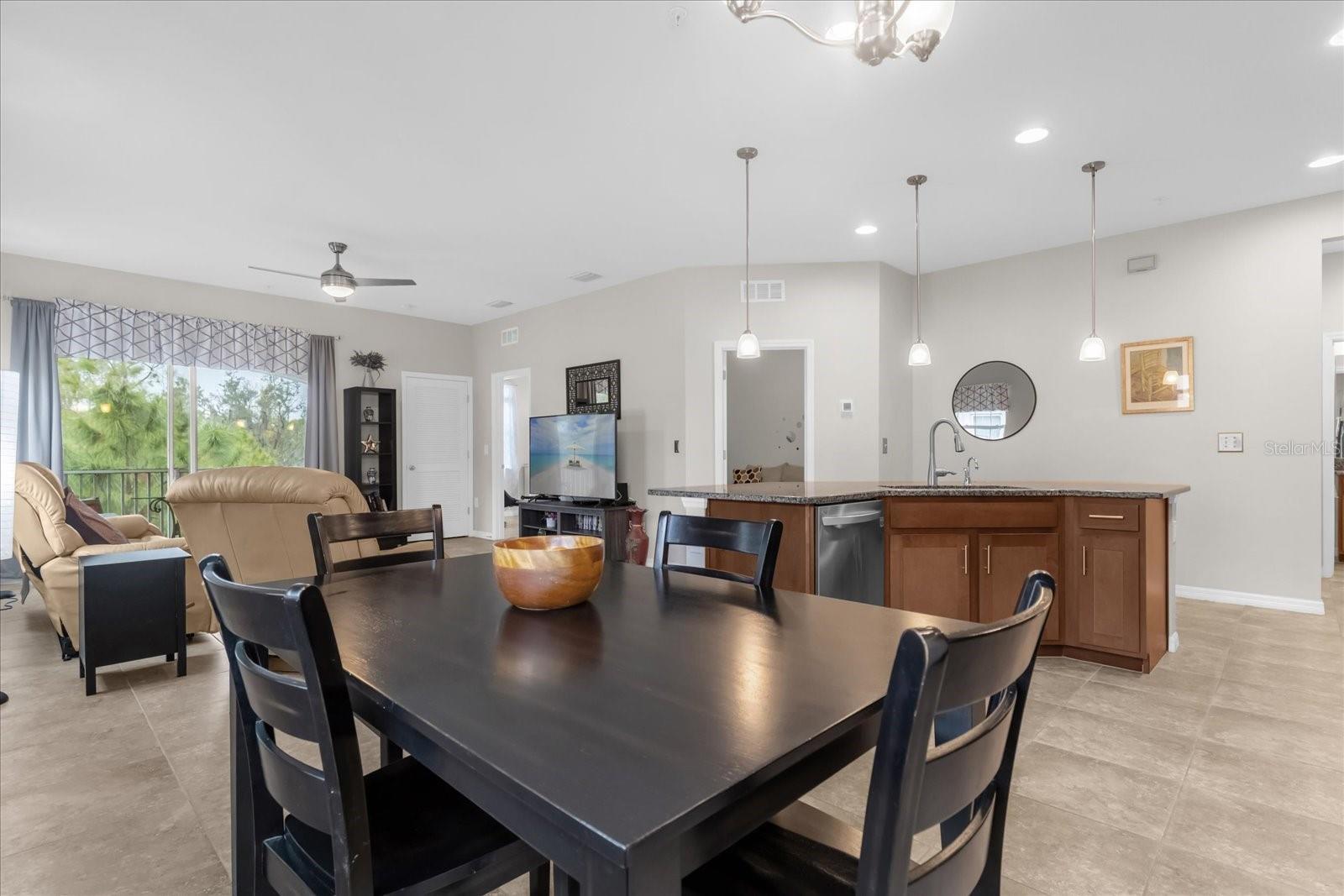 8332 ENCLAVE WAY #101, SARASOTA, FL, 34243