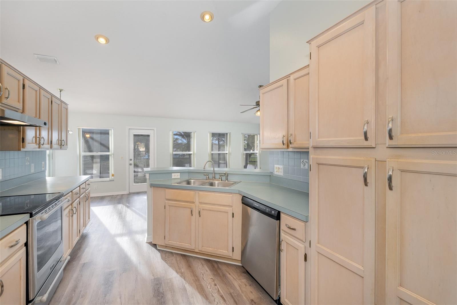 3640 STARLIGHT AVE, MERRITT ISLAND, FL, 32953