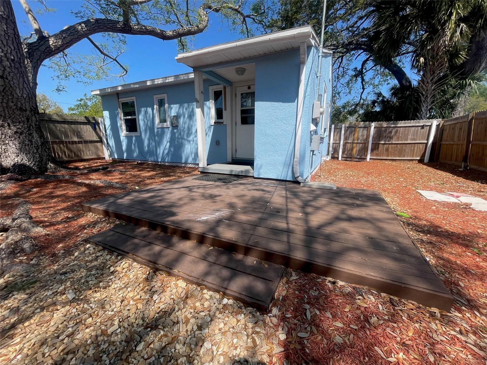 806 60TH AVE NE, ST PETERSBURG, FL, 33703
