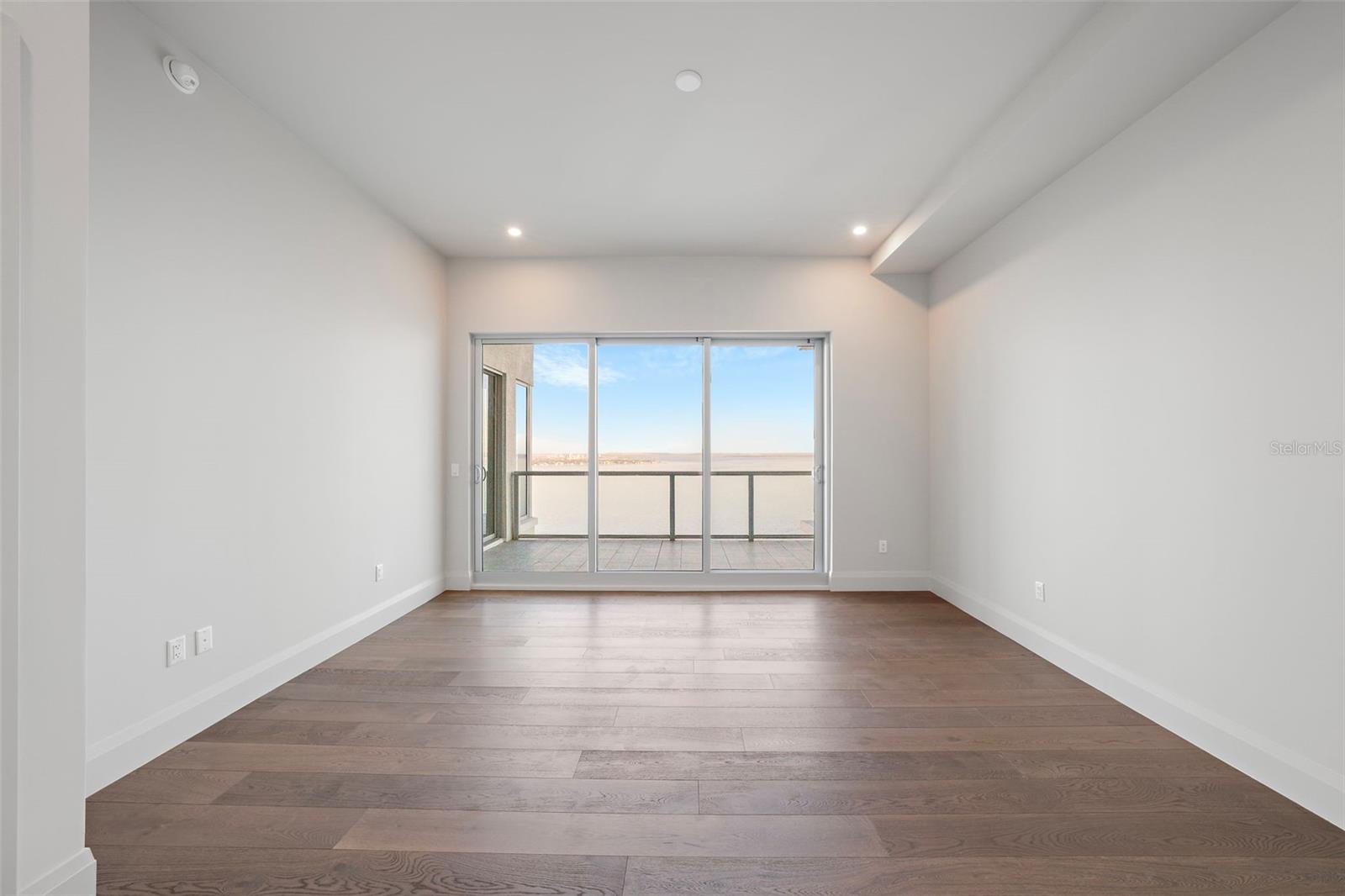 2910 W BARCELONA ST #PH-2302, TAMPA, FL, 33629