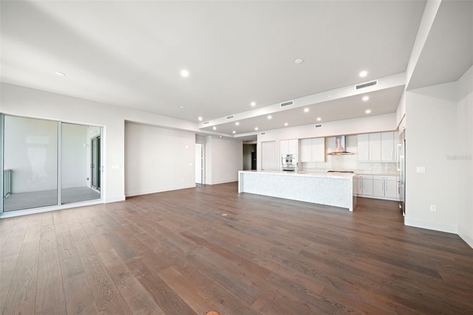 2910 W BARCELONA ST #PH-2302, TAMPA, FL, 33629