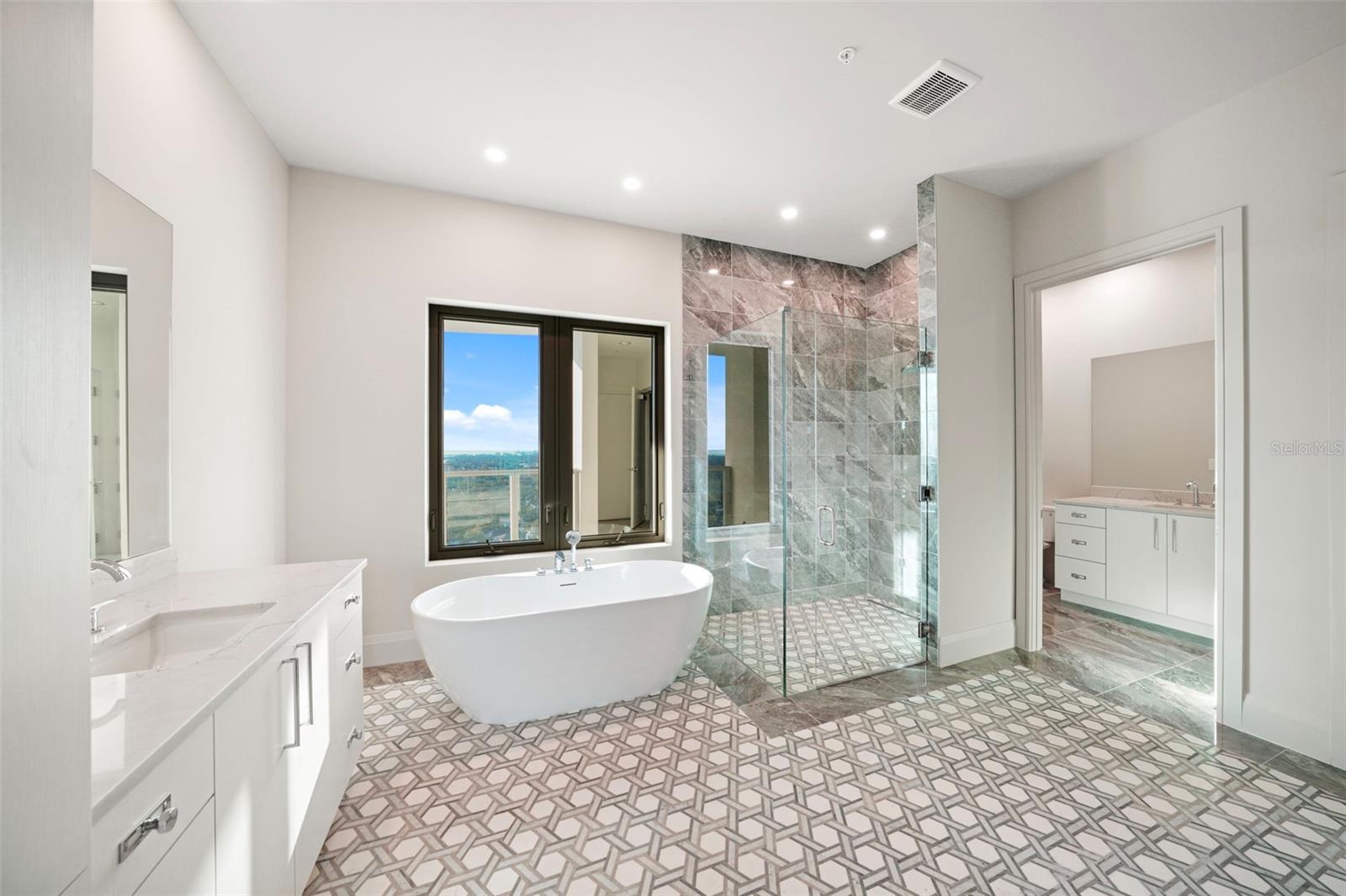 2910 W BARCELONA ST #PH-2302, TAMPA, FL, 33629