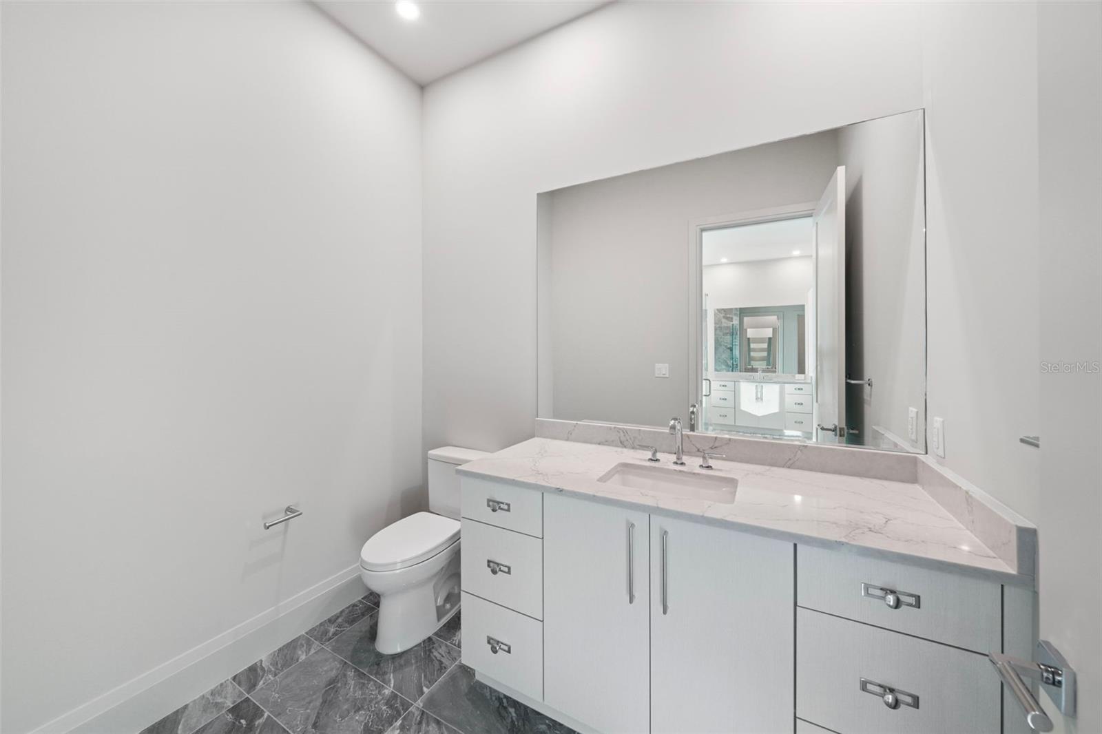 2910 W BARCELONA ST #PH-2302, TAMPA, FL, 33629