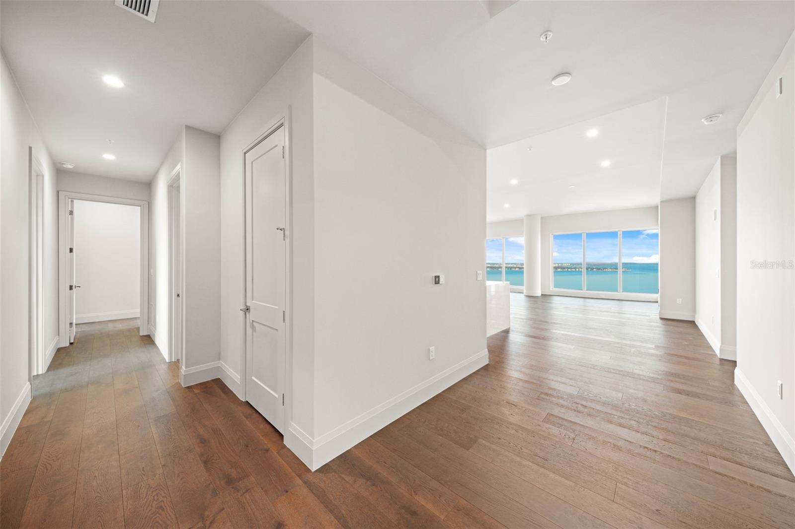 2910 W BARCELONA ST #PH-2302, TAMPA, FL, 33629
