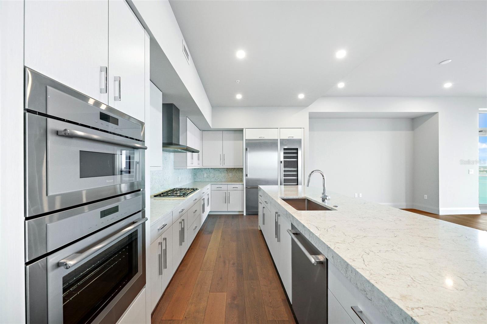 2910 W BARCELONA ST #PH-2302, TAMPA, FL, 33629