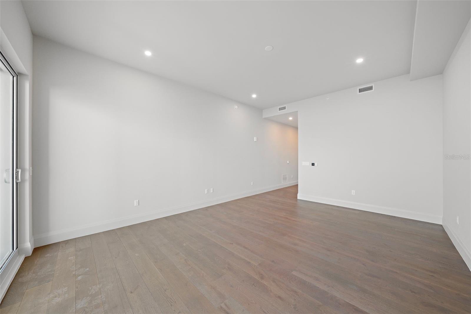 2910 W BARCELONA ST #PH-2302, TAMPA, FL, 33629