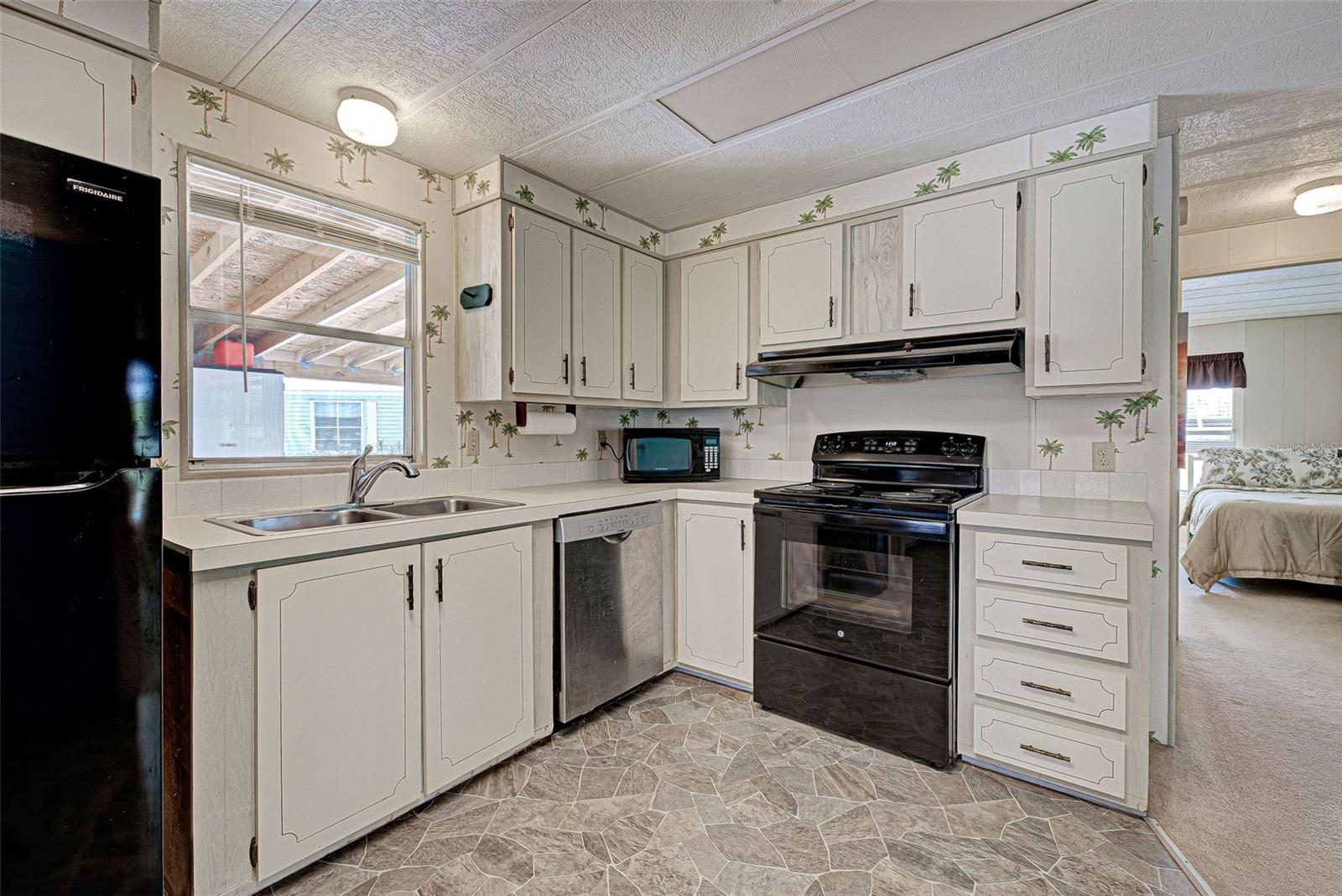 3300 BLUE JAY LN, ENGLEWOOD, FL, 34224