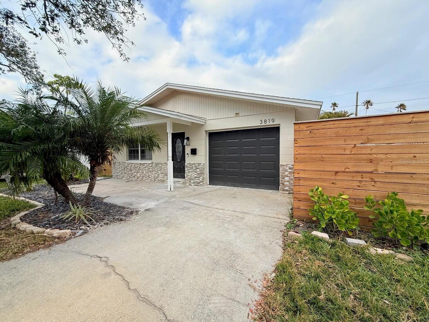 3819 SHORE ACRES BLVD NE, ST PETERSBURG, FL, 33703