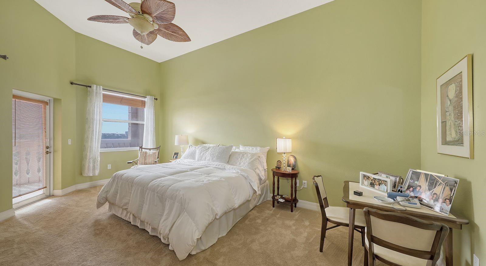 5531 CANNES CIR #802, SARASOTA, FL, 34231