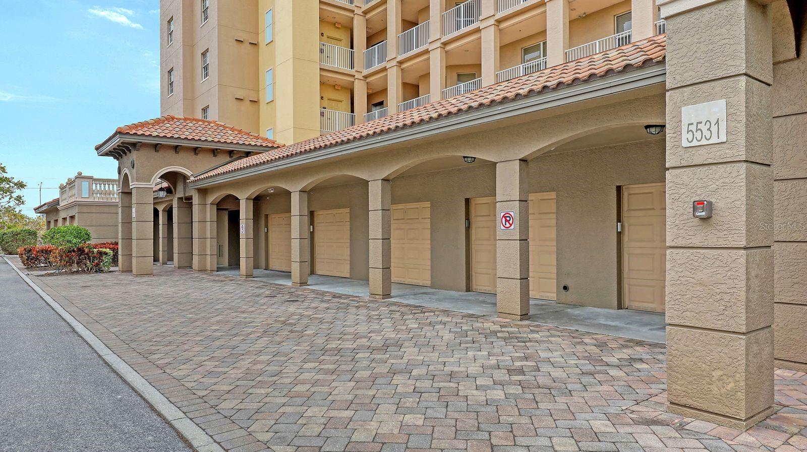 5531 CANNES CIR #802, SARASOTA, FL, 34231