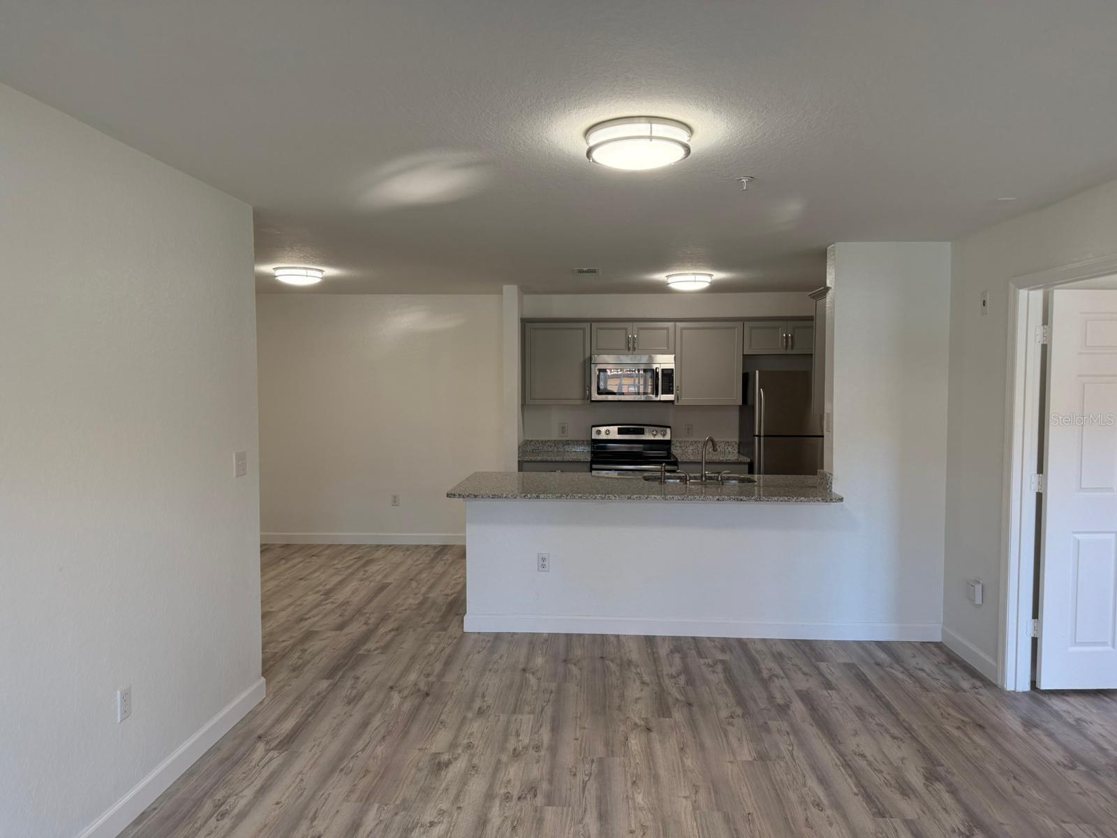 5447 VINELAND RD #1105, ORLANDO, FL, 32811
