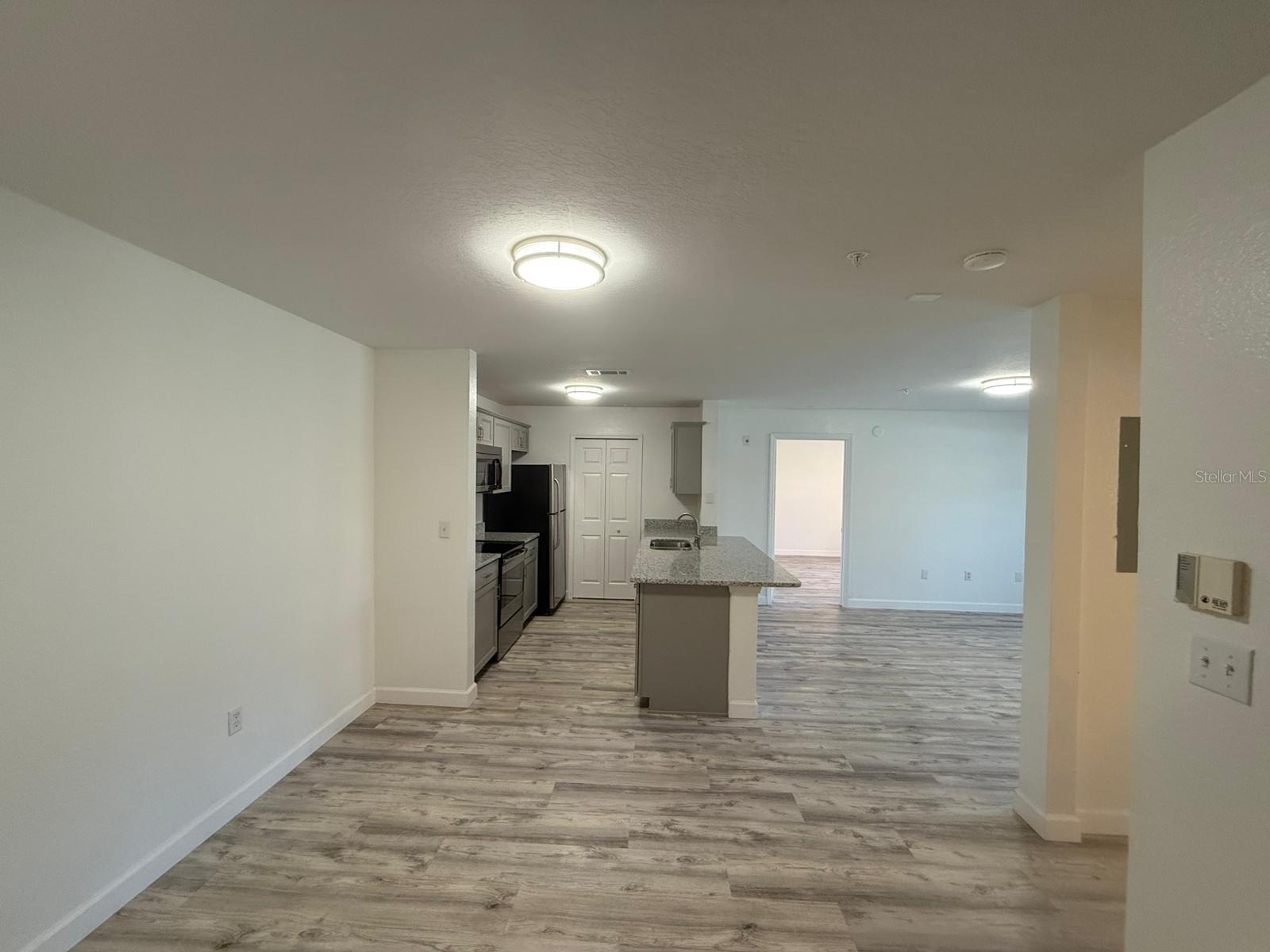 5447 VINELAND RD #1105, ORLANDO, FL, 32811