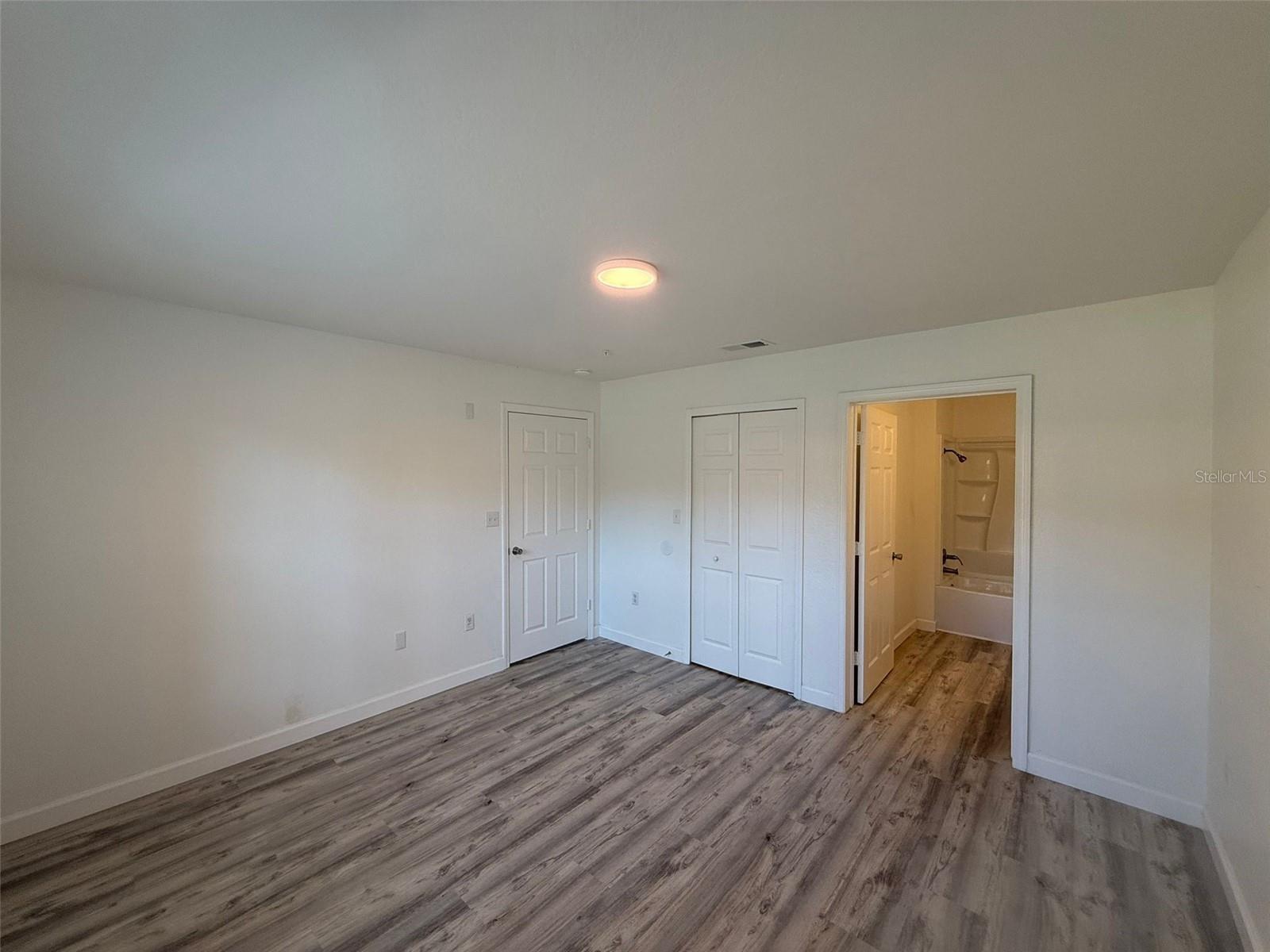 5447 VINELAND RD #1105, ORLANDO, FL, 32811