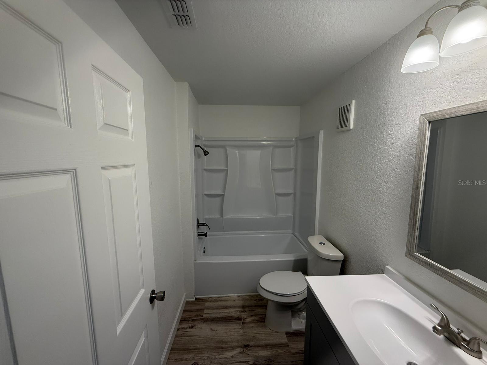 5447 VINELAND RD #1105, ORLANDO, FL, 32811