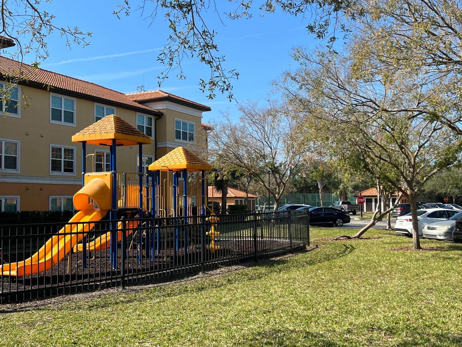 5447 VINELAND RD #1105, ORLANDO, FL, 32811