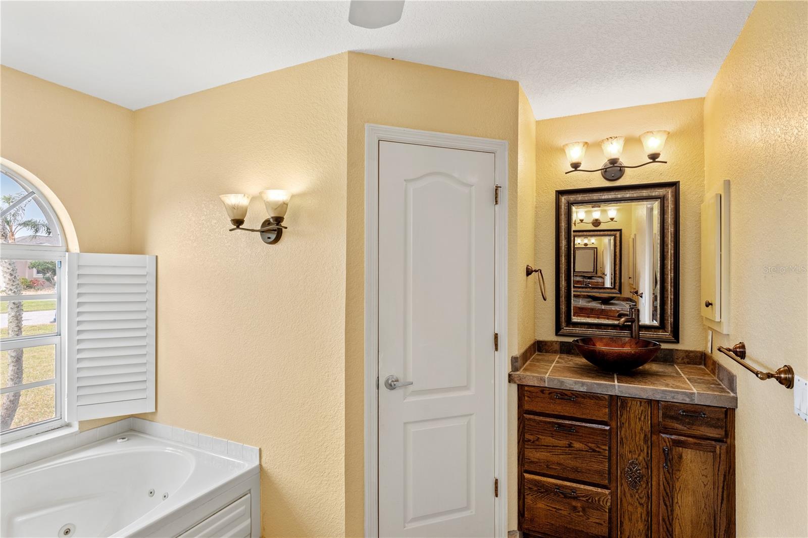 12950 SW PEMBROKE CIR S, LAKE SUZY, FL, 34269