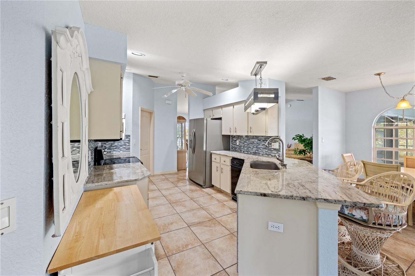 12950 SW PEMBROKE CIR S, LAKE SUZY, FL, 34269