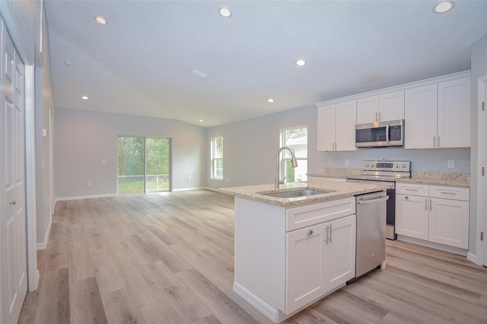 546 CALLA PL, POLK CITY, FL, 33868