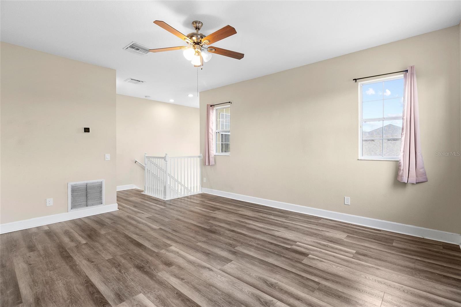 4717 ROYAL BIRKDALE WAY, WESLEY CHAPEL, FL, 33543