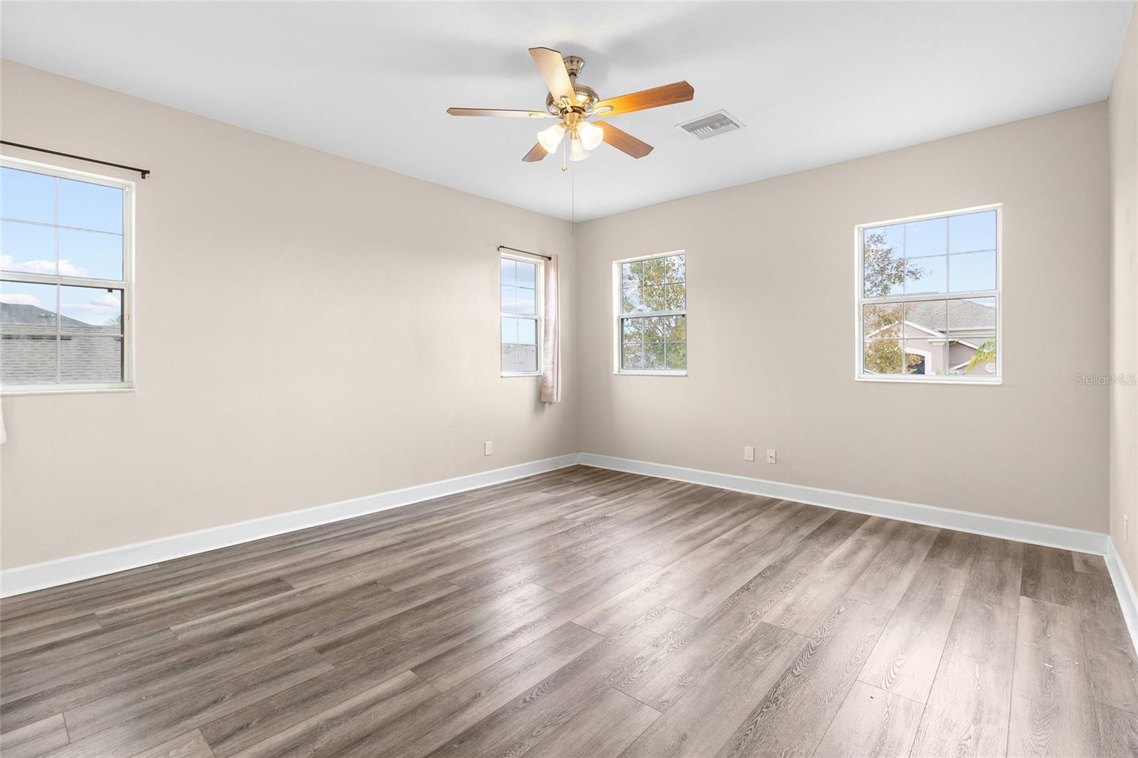4717 ROYAL BIRKDALE WAY, WESLEY CHAPEL, FL, 33543