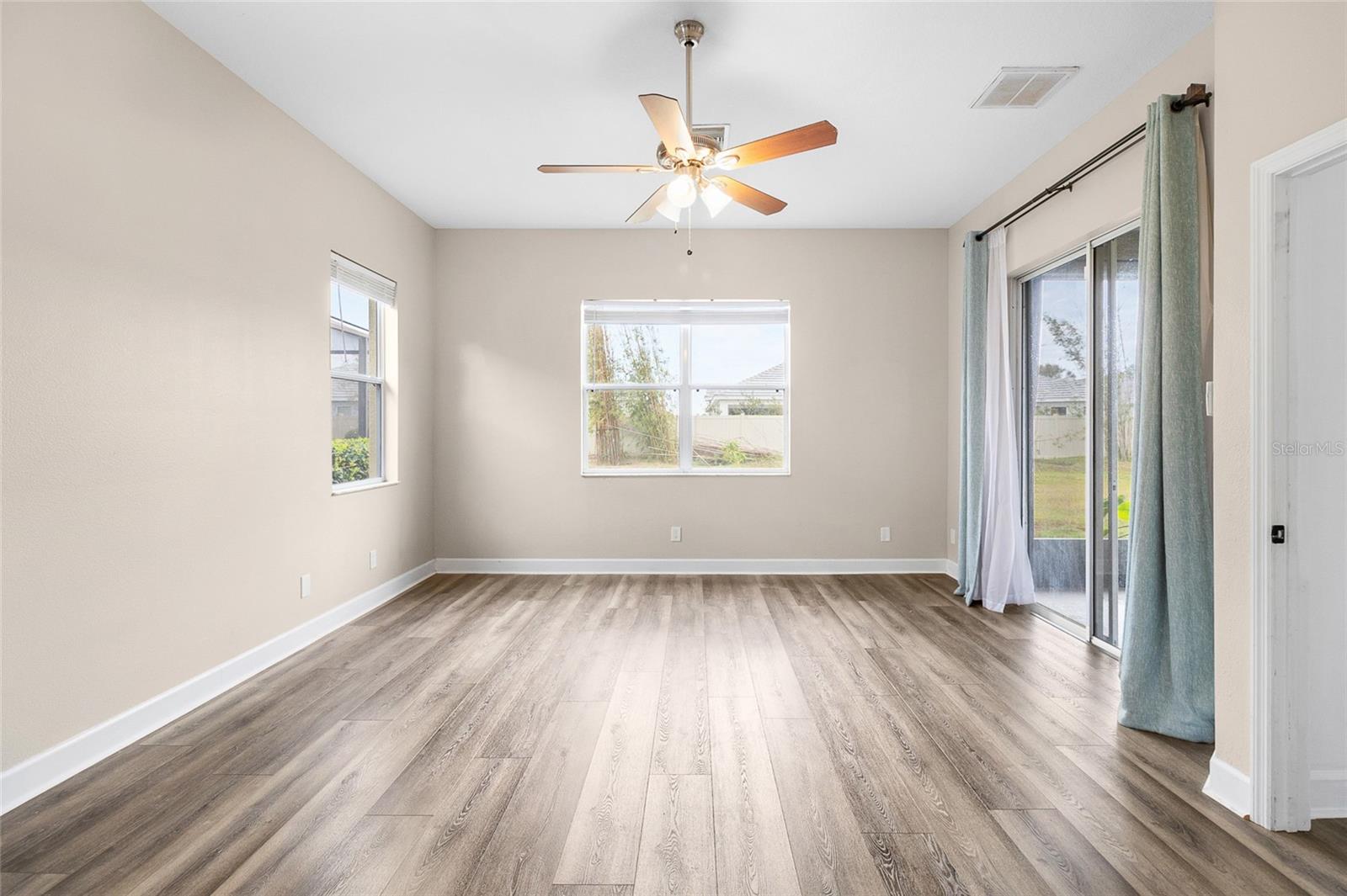 4717 ROYAL BIRKDALE WAY, WESLEY CHAPEL, FL, 33543