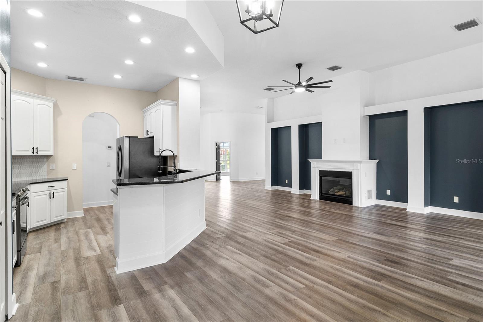 4717 ROYAL BIRKDALE WAY, WESLEY CHAPEL, FL, 33543