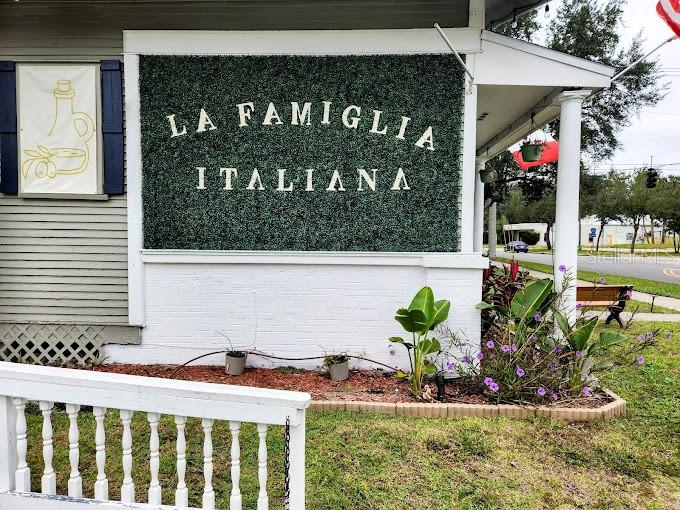 1220 SANFORD AVE, SANFORD, FL, 32771