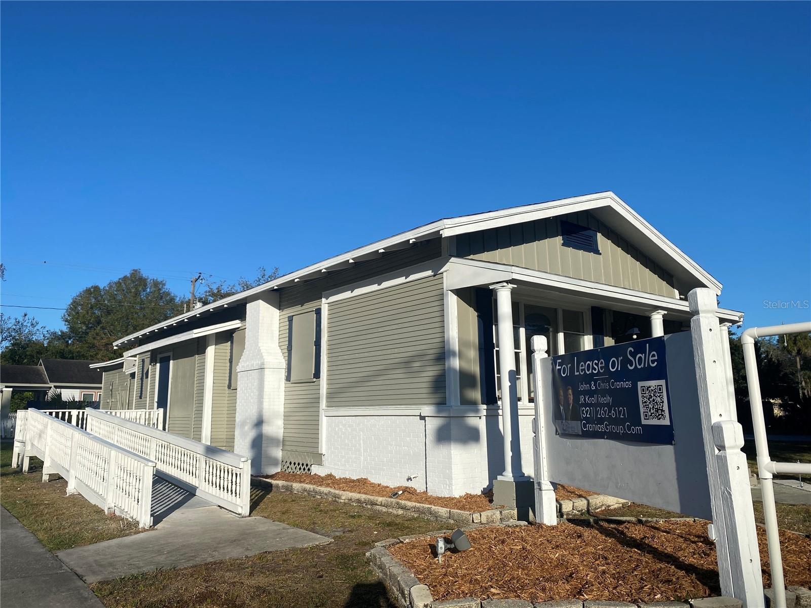 1220 SANFORD AVE, SANFORD, FL, 32771
