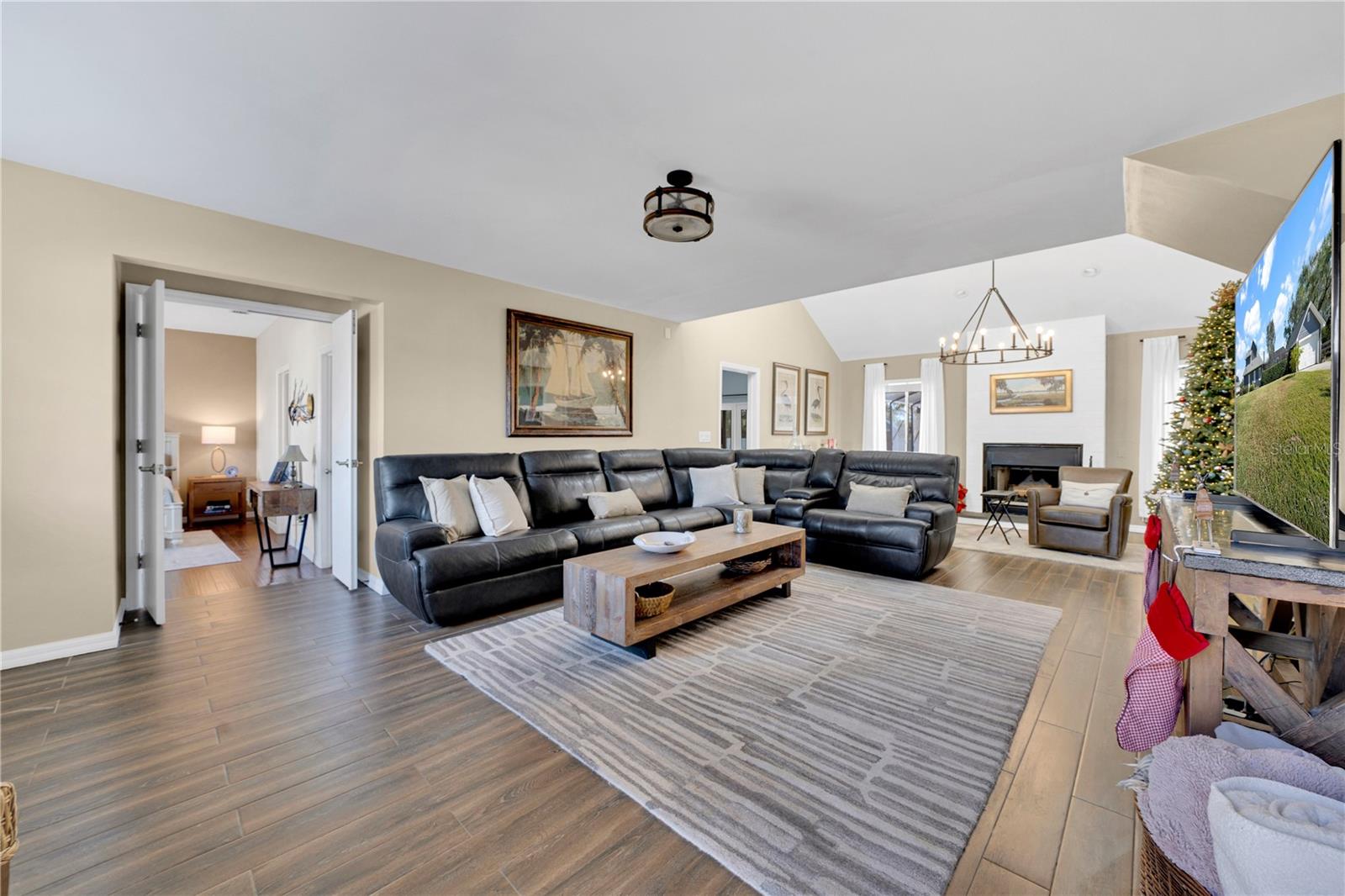 11201 LAKE SASSA DR, THONOTOSASSA, FL, 33592