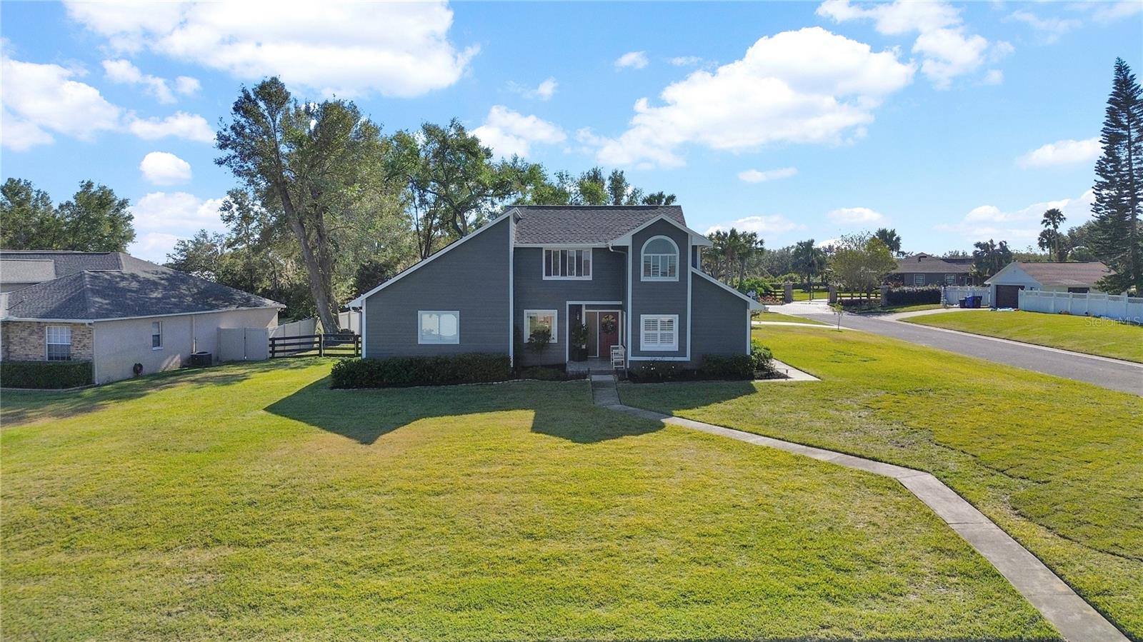 11201 LAKE SASSA DR, THONOTOSASSA, FL, 33592