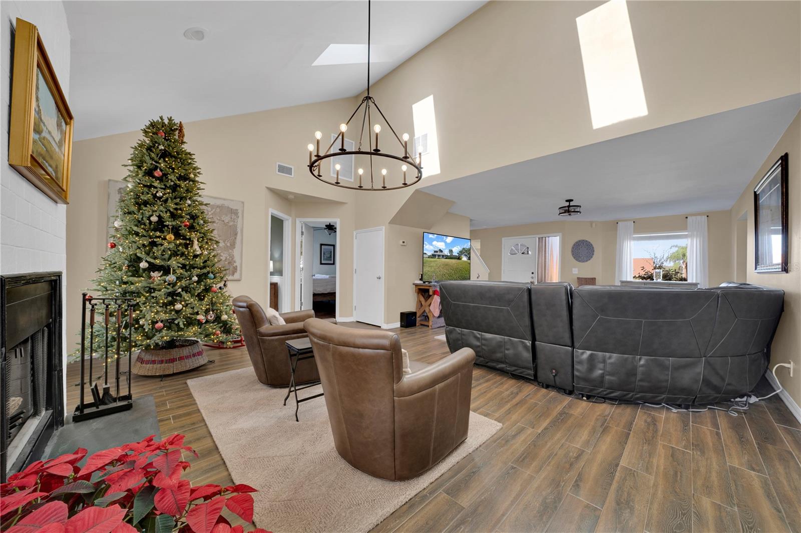 11201 LAKE SASSA DR, THONOTOSASSA, FL, 33592