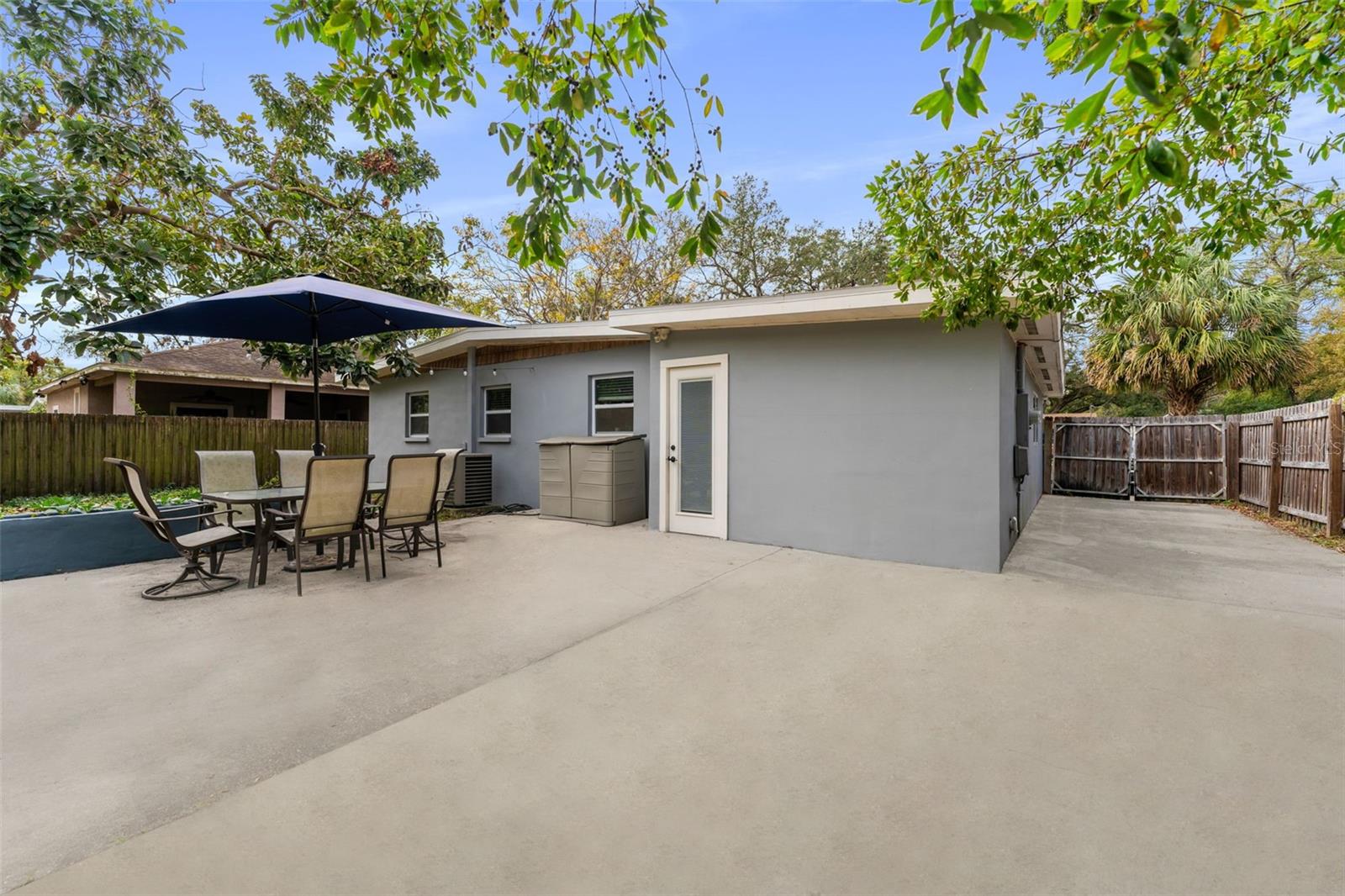 6405 JULIE ST, TAMPA, FL, 33610