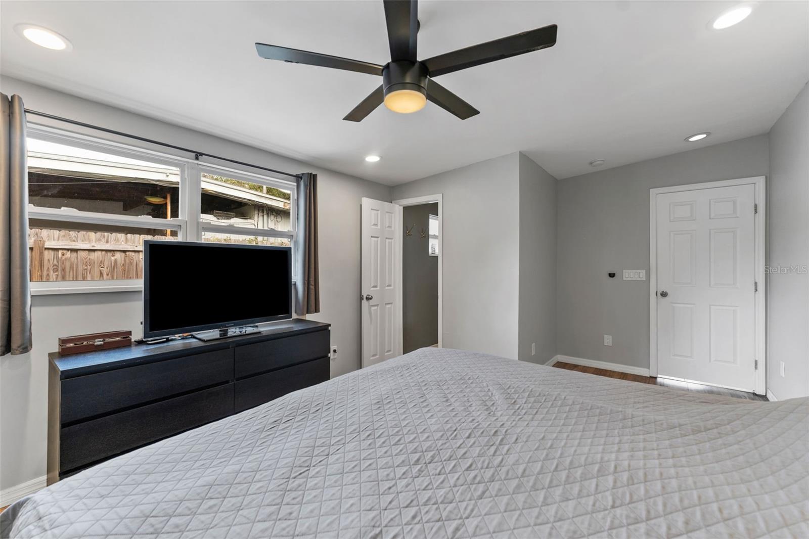 6405 JULIE ST, TAMPA, FL, 33610