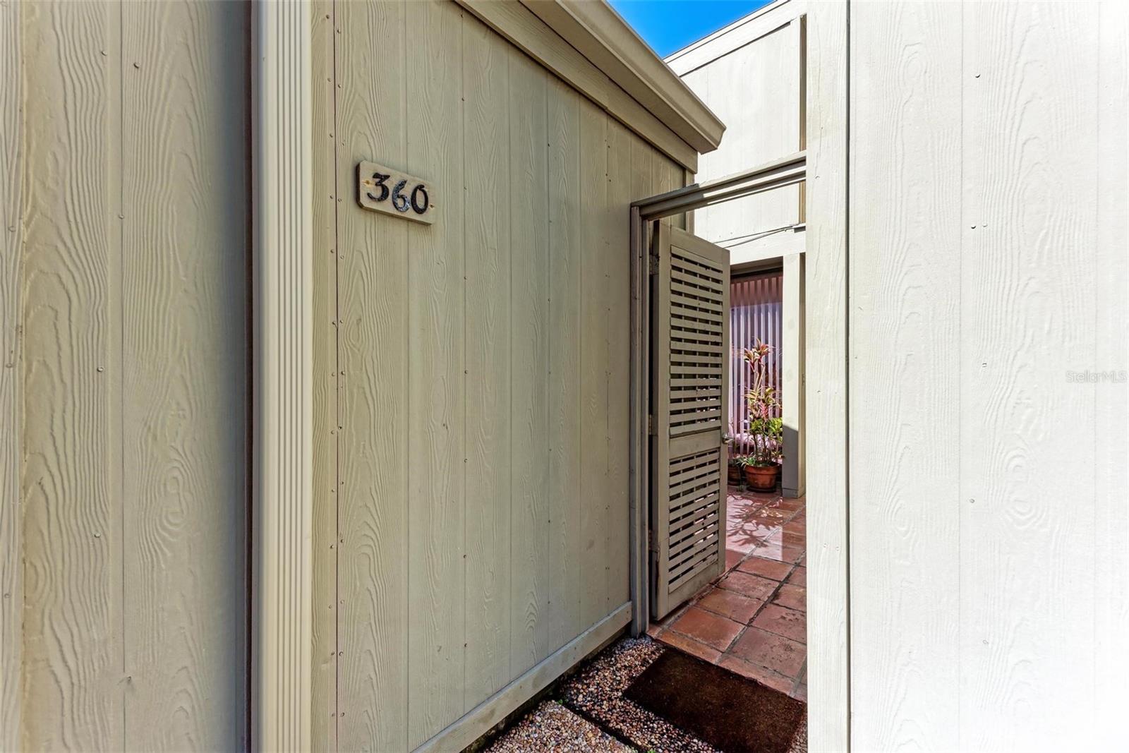 360 PINE RUN DR, OSPREY, FL, 34229