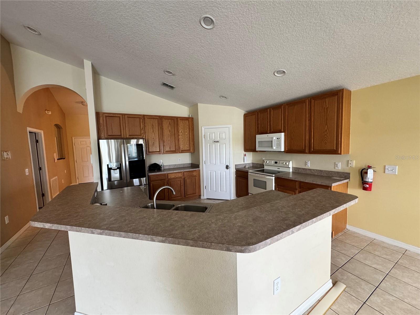 2700 PRESTWICK LN, KISSIMMEE, FL, 34744