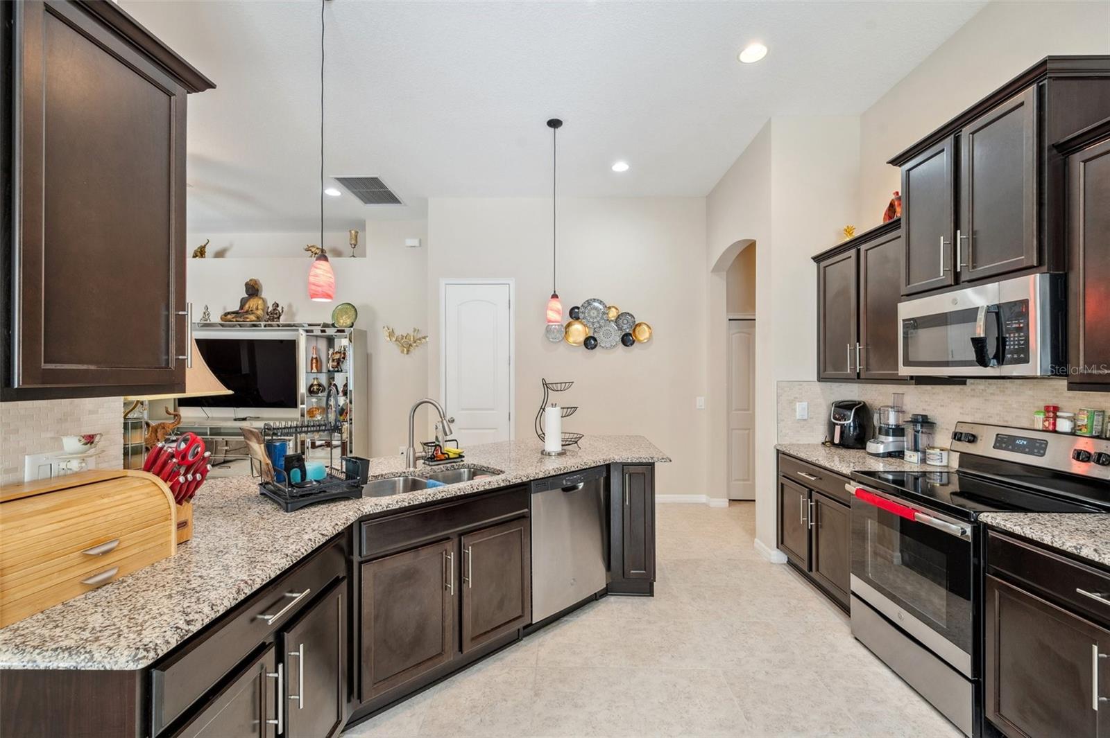954 OLD WINDSOR WAY, SPRING HILL, FL, 34609