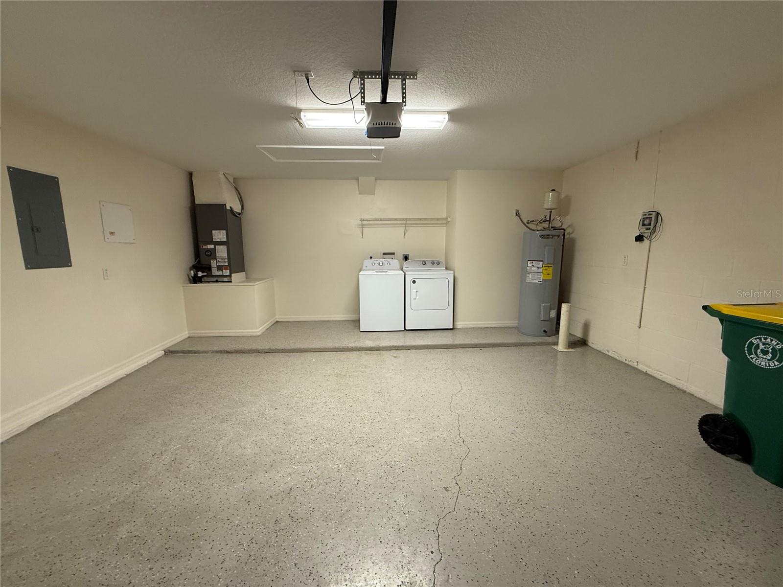 1521 LOUGHTON ST, DELAND, FL, 32720