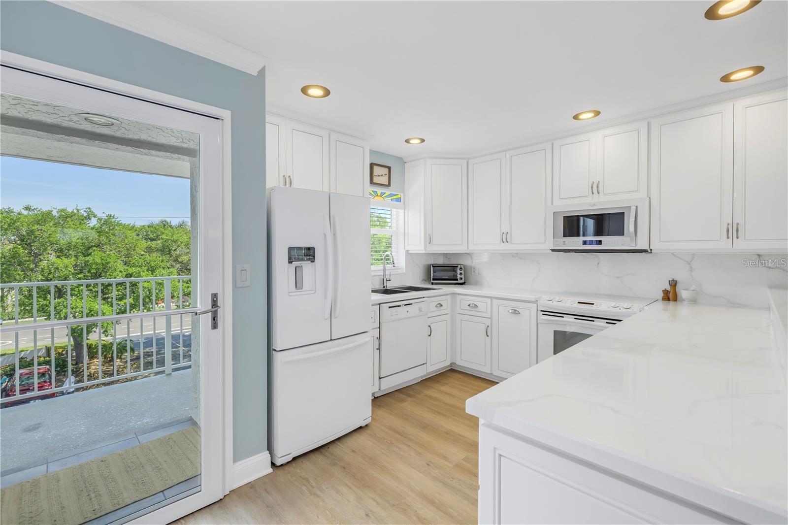 340 PINELLAS BAYWAY S #306, TIERRA VERDE, FL, 33715