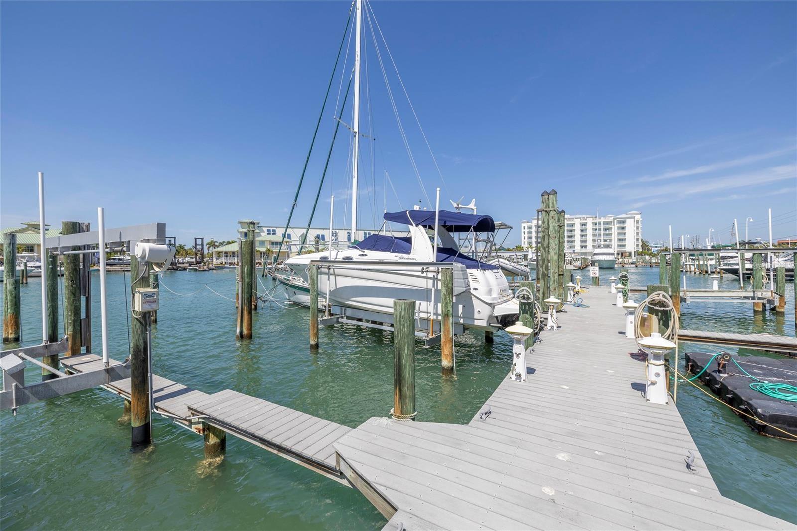 340 PINELLAS BAYWAY S #306, TIERRA VERDE, FL, 33715