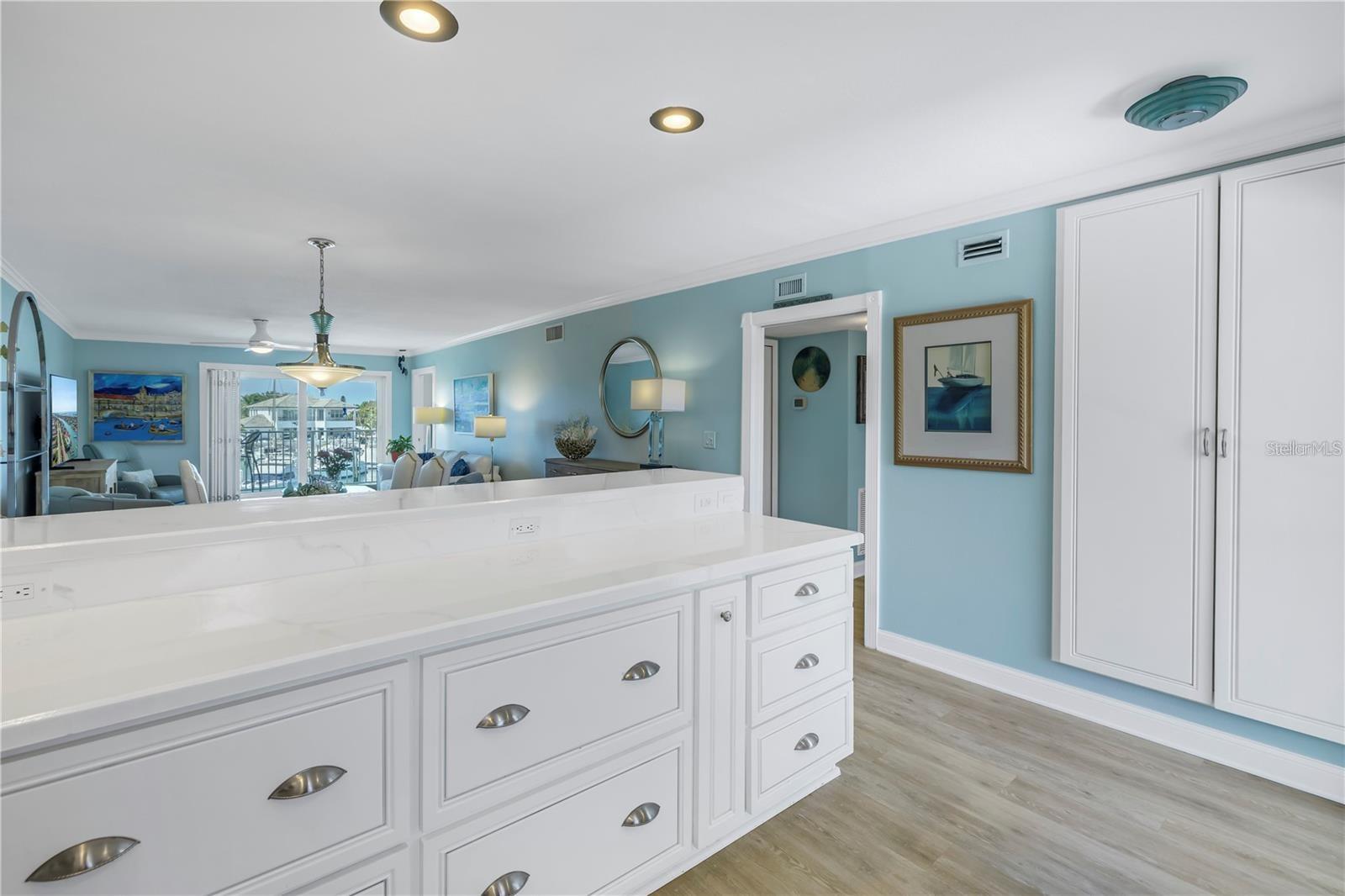 340 PINELLAS BAYWAY S #306, TIERRA VERDE, FL, 33715
