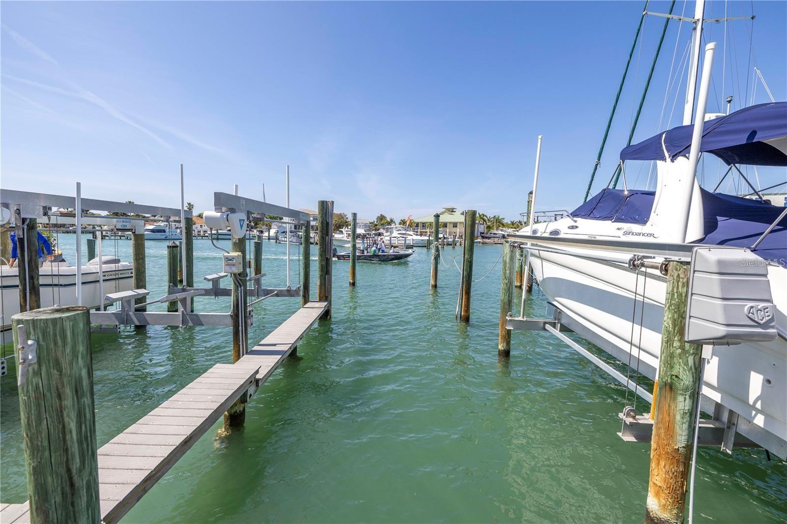340 PINELLAS BAYWAY S #306, TIERRA VERDE, FL, 33715