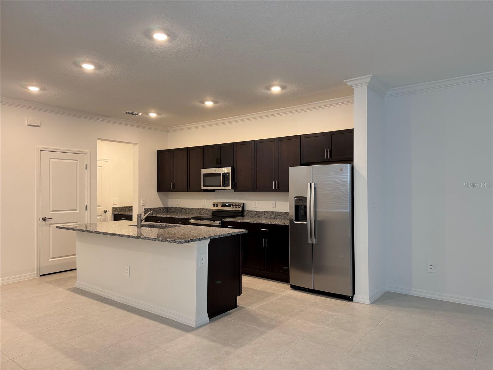 10812 FANNING SPRINGS CT, TAMPA, FL, 33647
