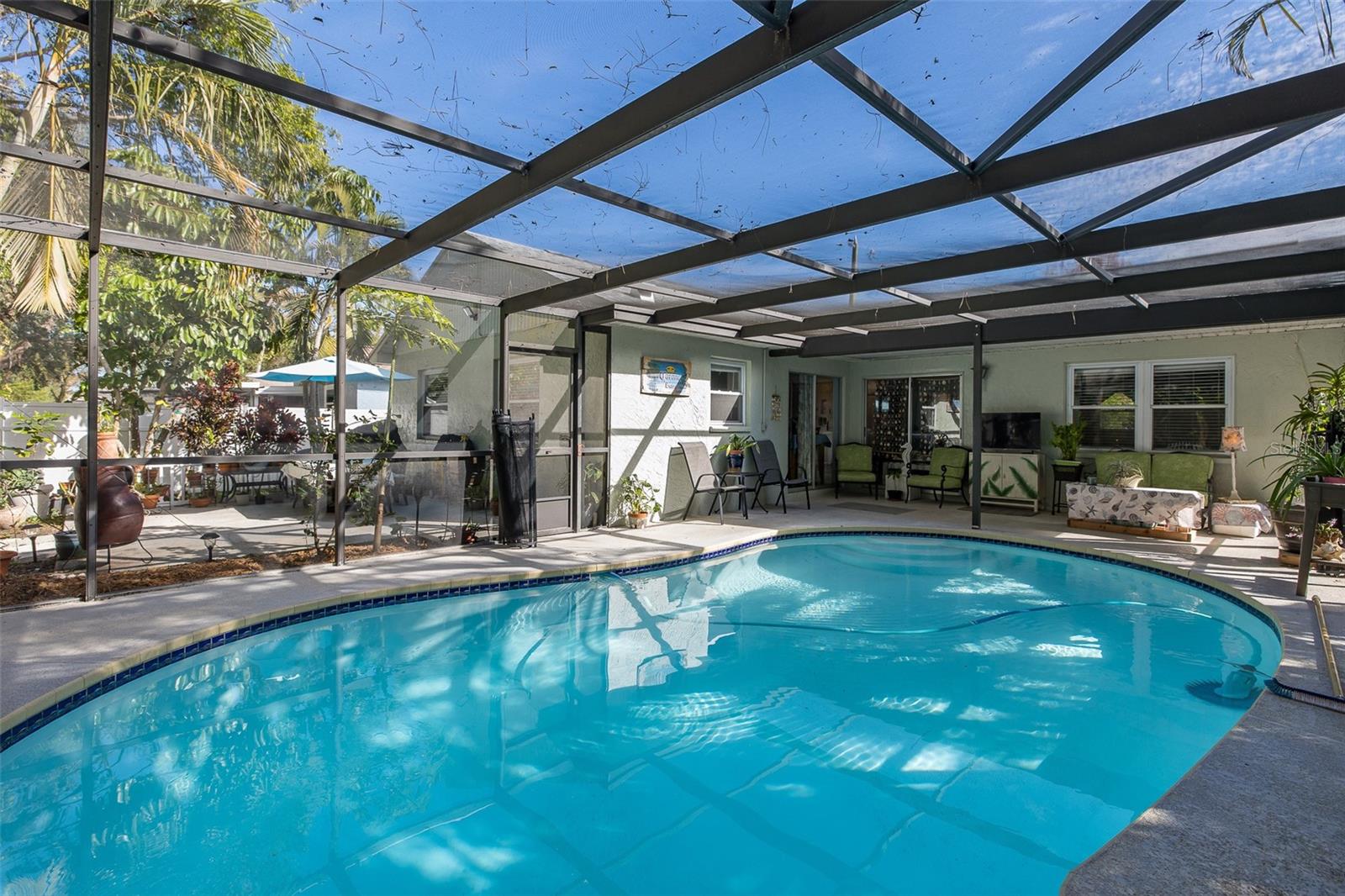 6 FRESHWATER DR, PALM HARBOR, FL, 34684