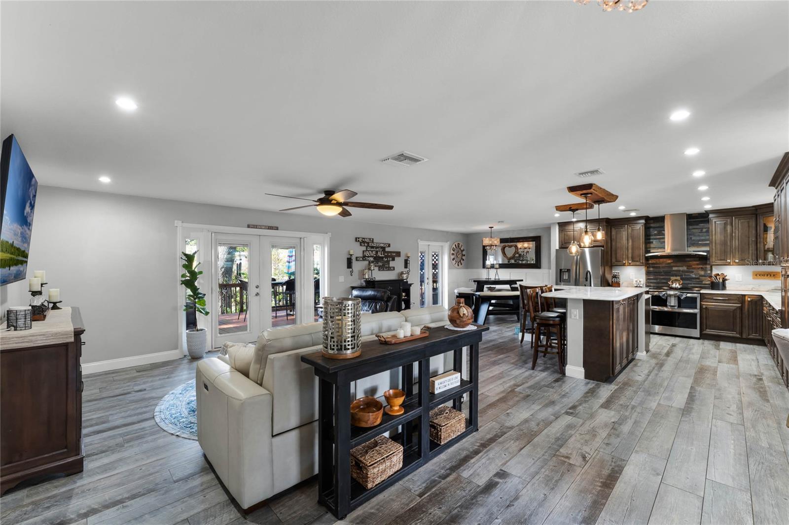 703 LITTLE WEKIVA RD, ALTAMONTE SPRINGS, FL, 32714