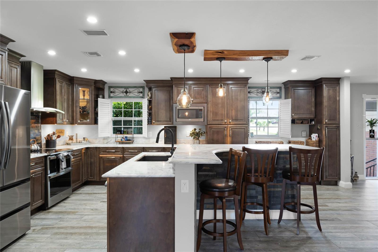 703 LITTLE WEKIVA RD, ALTAMONTE SPRINGS, FL, 32714