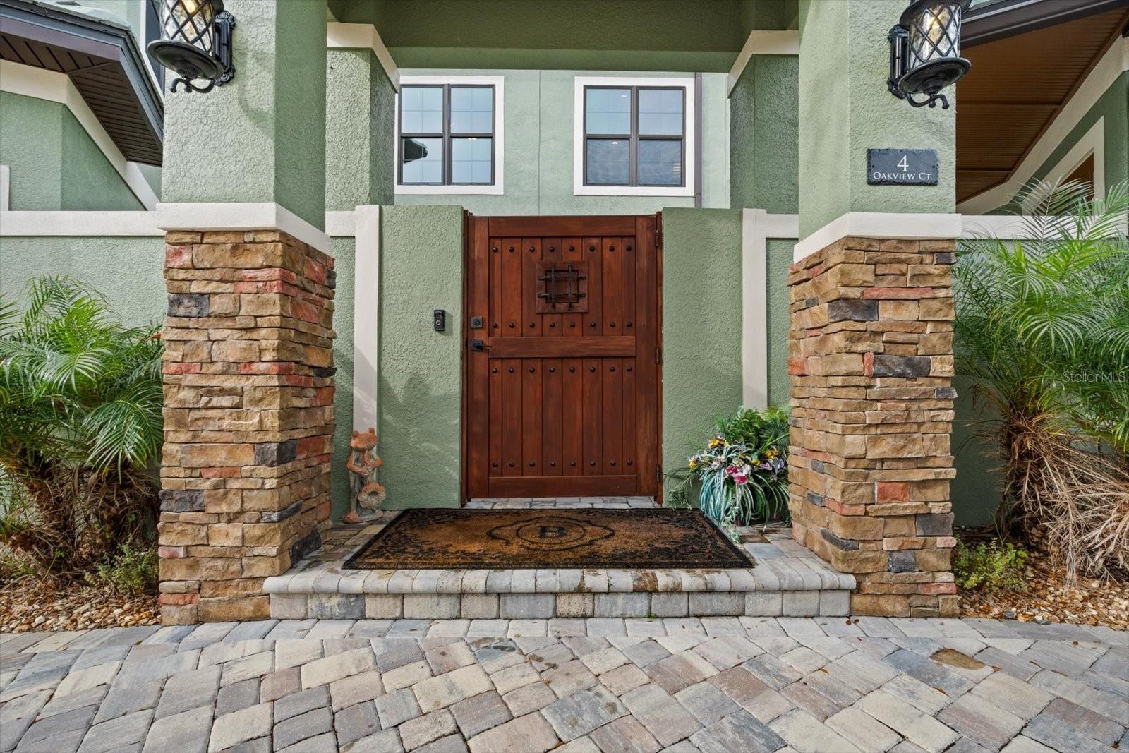 4 OAKVIEW CT, PALM COAST, FL, 32137