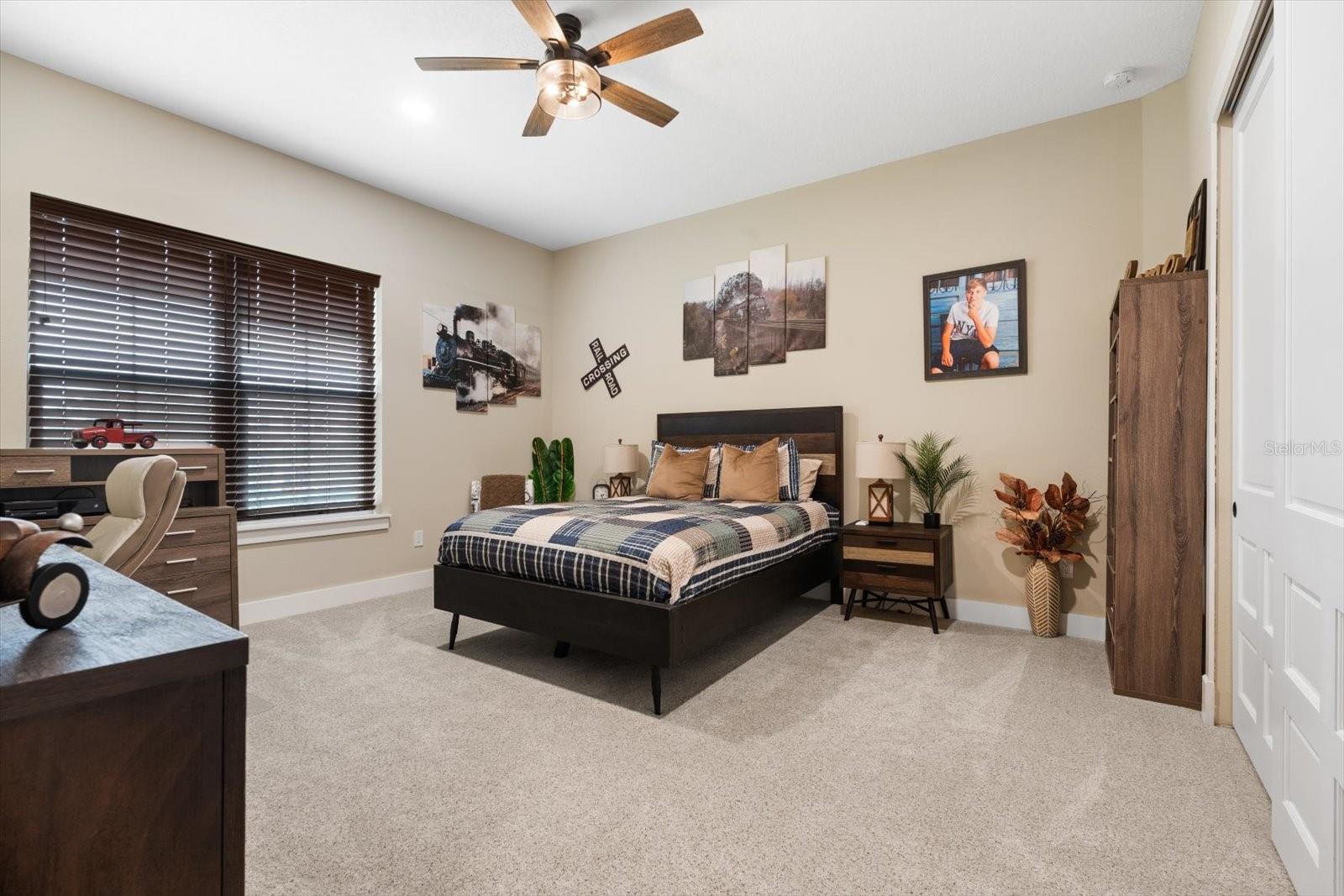 4 OAKVIEW CT, PALM COAST, FL, 32137